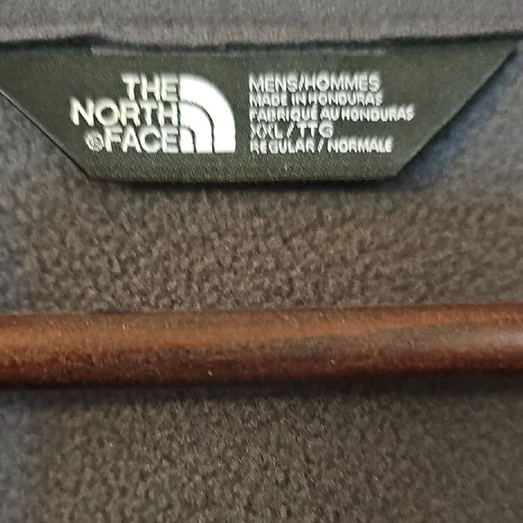 The North Face Men's Charcoal Performance Jacket - Picture 4 of 6